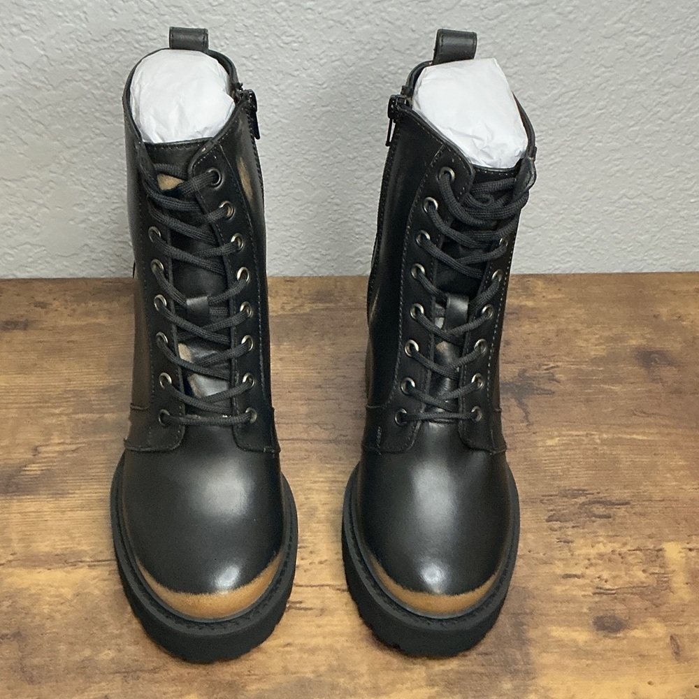 Steve Madden rivet black distressed booties - Picture 3 of 8